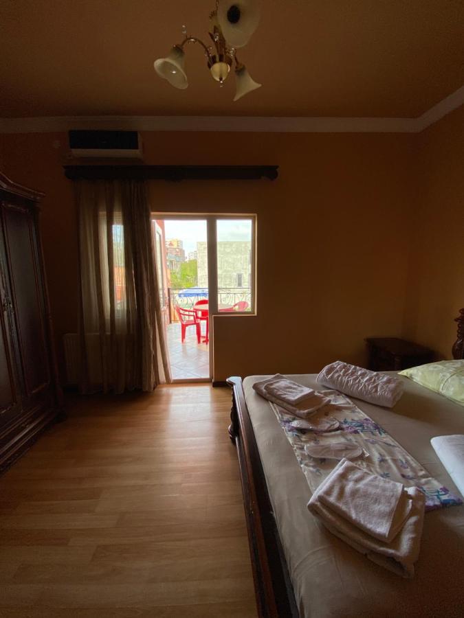 Villa Jakos Paradise Batumi Exterior photo